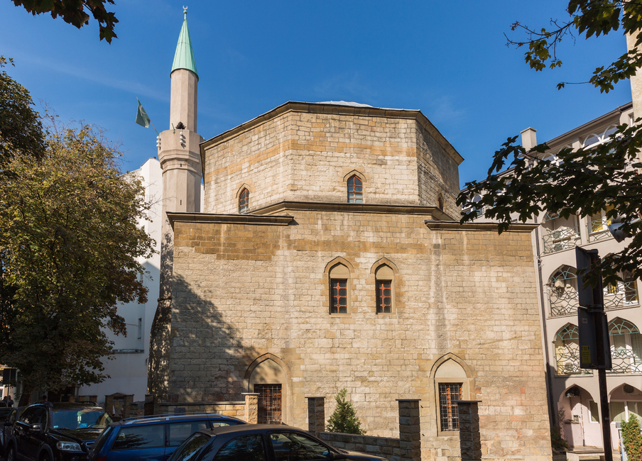 Bajrakli džamija.